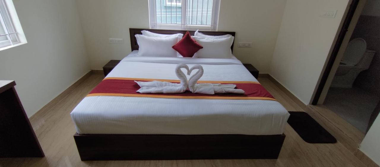 Hotel Bangalore Airport Inn, Airport Pickup & Drop Available 24X7 Yelahanka Esterno foto
