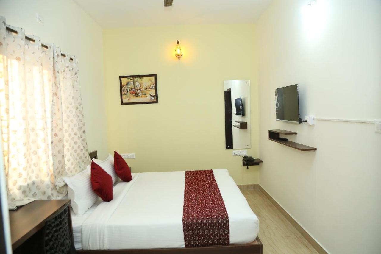 Hotel Bangalore Airport Inn, Airport Pickup & Drop Available 24X7 Yelahanka Esterno foto